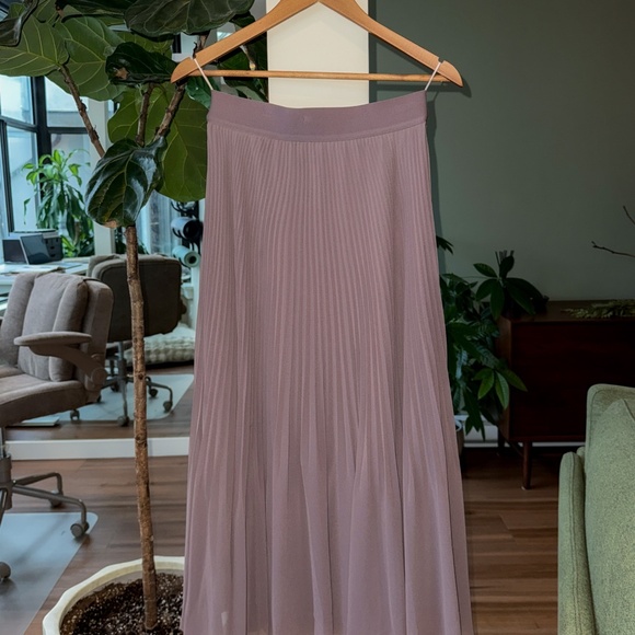 Wilfred pleated midi skirt - Picture 7 of 9